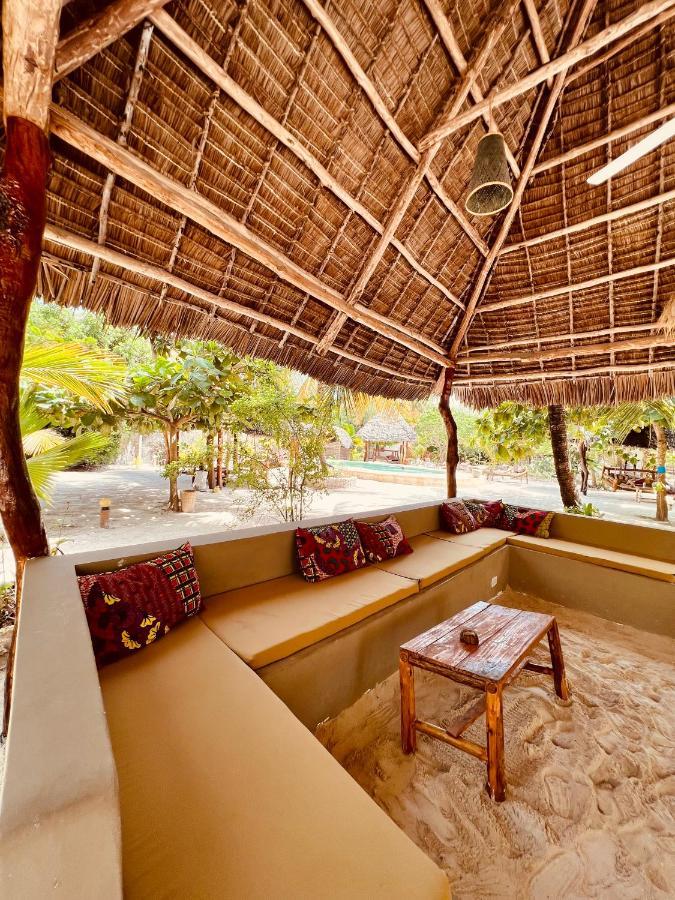Mpole Bungalows Michamvi Kae Bagian luar foto
